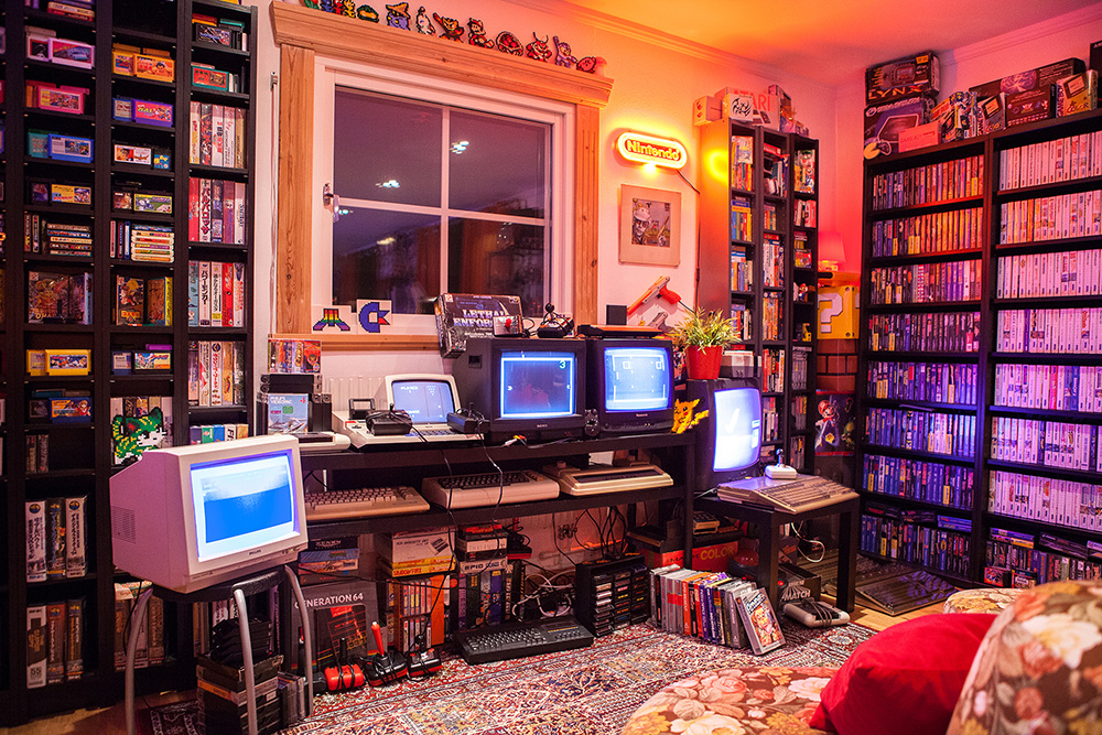 Heidi stopXwhispering's Retro Game Room setup