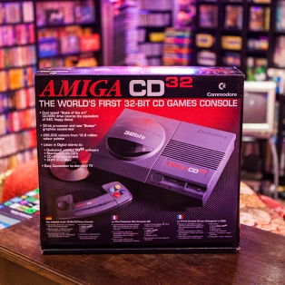 Boxed Amiga CD32
