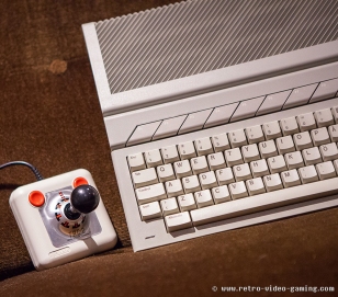 Atari 1040 ST and Tac 2 joystick