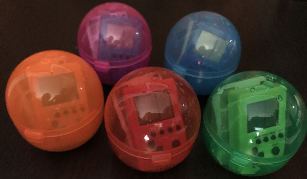 Gachapon balls Game Box Mini